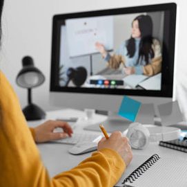 8. Cursos: Escribe un libro, Acreditación Docente e Competencias tecnolóxicas